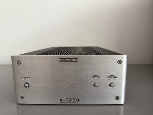 Musical fidelity p200 power - musical,